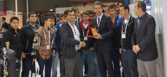 ALAPLI EMLÖĞRENCİLERİ ISK SODEX 2014TESİSAT FUARINDA